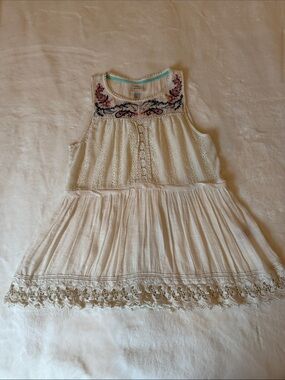 Knox Rose Cream Eyelet Tunic Tank Top with Pink & Blue Embroidery